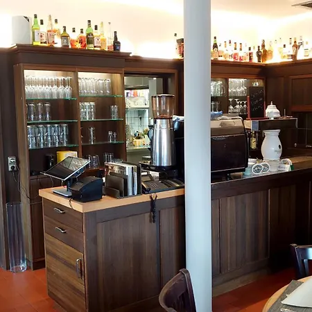 Hotel Braeustueble 3*