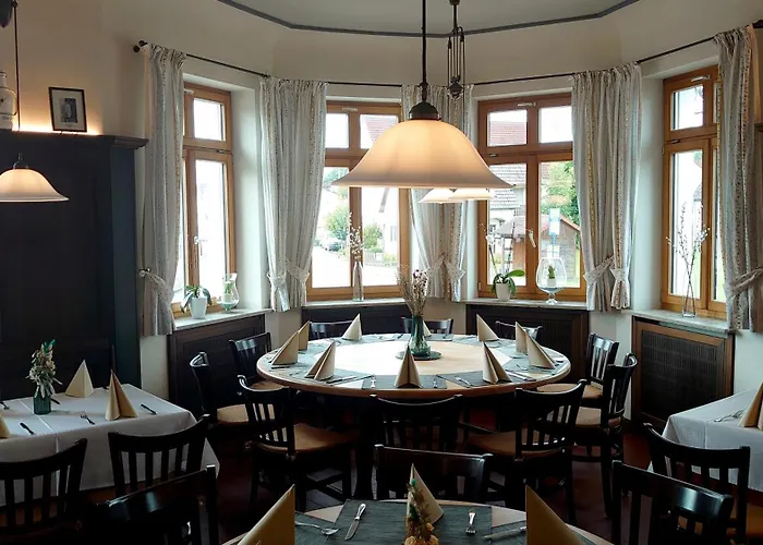 阿尔滕明斯特尔布劳斯杜贝尔旅馆 酒店 Altenmünster